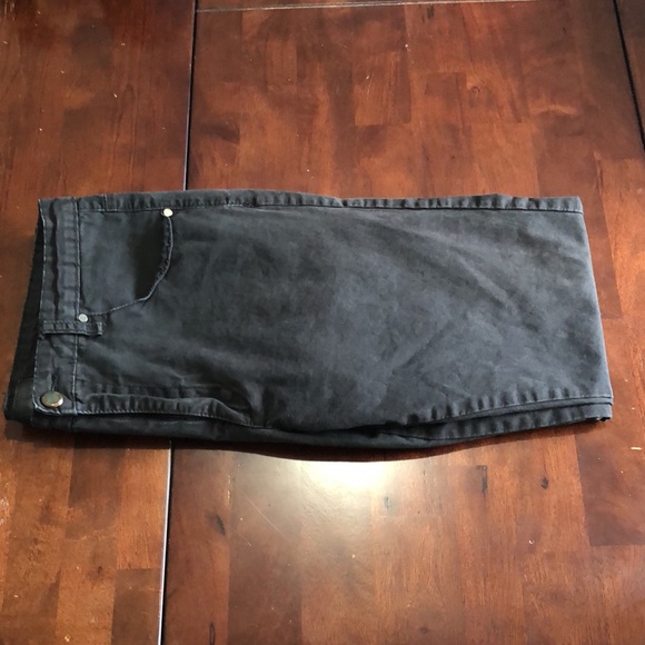 Black jeans - Picture 7 of 11